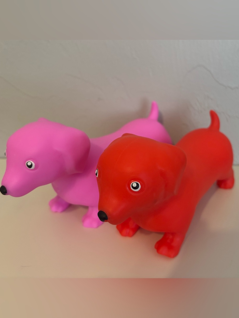 Pink and Red Dachshund Squeezy Sunny Days Sqhishy Toys (Set of 2)